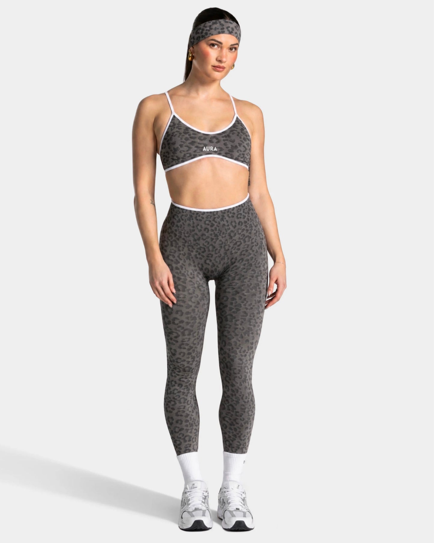 AURA LEOPARD sötétszürke szett