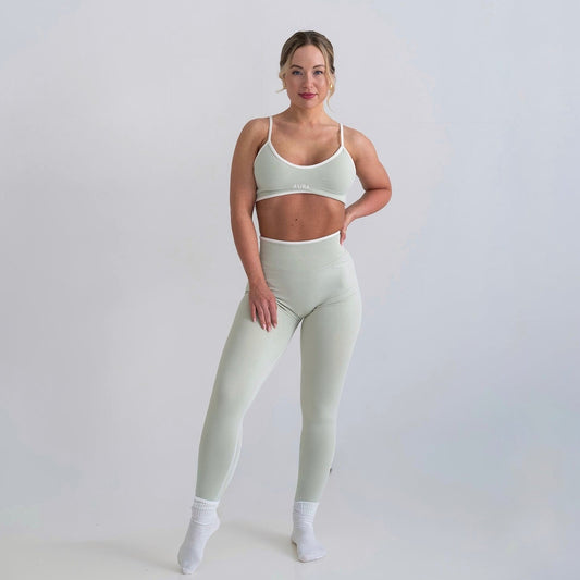 AURA LINE matcha szett